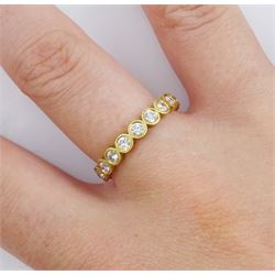 18ct gold diamond half eternity ring, stamped 750, total diamond weight approx 0.50 carat