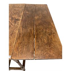 18th century elm gateleg table, the drop leaf top over one frieze drawer, raised on turned and square supports H75cm