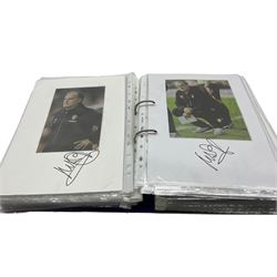 Leeds United football club - various autographs and signatures including Calvin Phillips, Patrick Bamford, Adam Forshaw, Tyler Roberts etc, in one folder