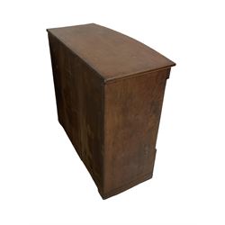 Mahogany chest of drawers, the bow front fitted with two short and three long drawers