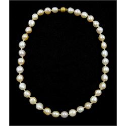 Single strand pink, peach and white cultured pearl necklace, with magnetic silver-gilt clasp