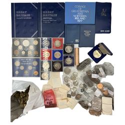Mostly Great British coins including Elizabeth I hammered silver sixpence,  Queen Victoria 1887 crown, King George V 1931 and 1942 halfcrowns, pre decimal coinage, Great Britain and Northern Ireland 1977 coin set in card folder, etc