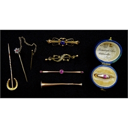 Edwardian 9ct gold single stone ruby ring, Birmingham 1907, gold horseshoe stick pin one other, gold horn brooch and three stone set bar brooches, all 9ct tested or stamped
