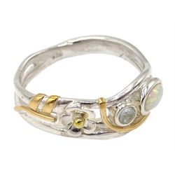 Silver and 14ct gold wire opal and aquamarine ring with flower detail to band, stamped 925 