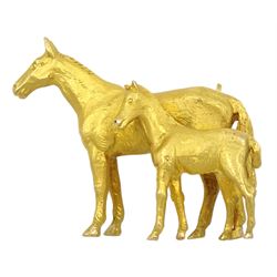 9ct gold mare and foal horse brooch by Alabaster & Wilson, Birmingham 1994