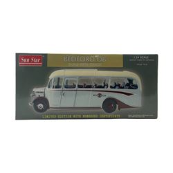 Sun Star Bedford OB limited edition 1:24 scale Duple Vista Coach 5006: 1949 Bedford OB Duple Vista - JUO 608 Grey Cars Ltd, boxed