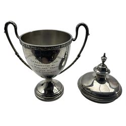 Silver two handled challenge cup and cover of urn form 'Midland Bank Golf Association' London H18cm 1951 Maker Goldsmiths and Silversmiths Co.