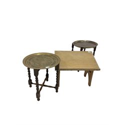 Oak lectern with pierced gothic decoration, together with two tray top tables with folding bases 