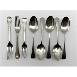Set of five silver Old English pattern dessert spoons initialled 'K.D.  a matching fork Sheffield 1913 Maker James Dixon and two similar forks  14oz