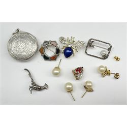 Silver Marcasite brooch, white metal pendant, Scottish hardstone brooch and other costume jewellery 