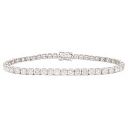 18ct white gold round brilliant cut diamond bracelet, stamped, total diamond weight approx 7.00 carat