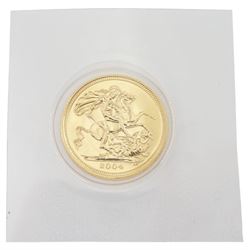 Queen Elizabeth II 2004 gold half sovereign coin