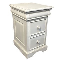 White finish bedside pedestal chest, fitted with frieze drawer over two drawers, on bracket feet