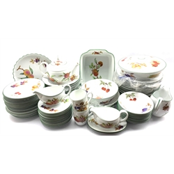 Royal Worcester Evesham Vale pattern dinner service comprising 15 dinner plates, 12 soup bowls, 18 side plates, 9 bowls, 14 tea plates, 2 serving bowls, teapot, 3 mugs, quiche dish, tureen, rectangular serving dish, jug, 2 gravy boats and other pieces 
