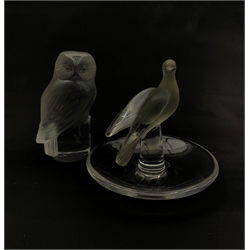 Lalique frosted glass paperweight modelled as an Owl, together with a Lalique glass pin dish, surmounted by a frosted glass dove, H9.5cm, both signed (2)