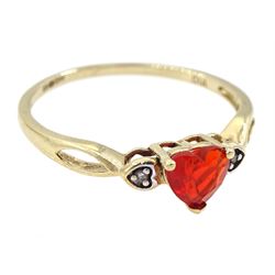 9ct gold heart shaped fire opal and two stone diamond chip ring, stamped 375