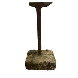 Late 19th century cast iron blacksmiths anvil surmounted on wooden block 
