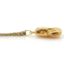 9ct gold Pharaoh pendant necklace, hallmarked