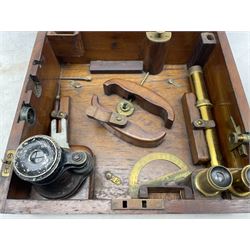 Late Edwardian mahogany cased sextant by Heath & Co. Ltd Crayford. London. Made for D. McGregor & Co. Ltd Glasgow, with certificate of examination dated March 1910