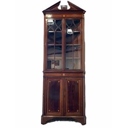 Quality Edwardian Sheraton revival floor standing corner cupboard, broken arch pediment over dentil cornice, two astragal glazed doors enclosing three shelves, double panelled cupboard to base raised on bracket supports, with boxwood string and fan inlays and satinwood bands all-over W80cm, H219cm