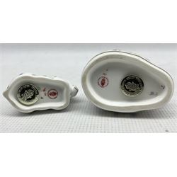 Two Royal Crown Derby Rabbit paperweights dated 1992 and 1998 (2)