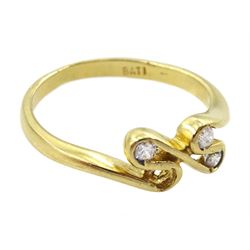 14ct gold three stone cubic zirconia dress ring, stamped 585