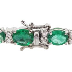 18ct white gold oval cut emerald and round brilliant cut diamond bracelet, stamped 750, total emerald weight 8.30 carat