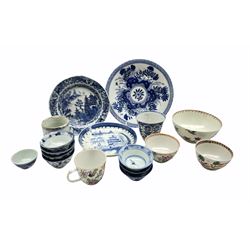 Chinese porcelain to include a Kraak type tea bowl, an 18th century Export ware blue and white tea plate, a bowl decorated in polychrome enamels with floral sprigs D12.5cm, seven blue and white sake cups, two Famille rose tee bowls etc 