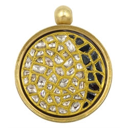  18ct gold swivel pendant polki diamonds kundan set in 24ct gold, the reverse set with black and white agate   