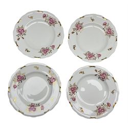Set of four Royal Crown Derby 'Pinxton Roses' pattern plates, D26.5cm