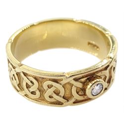 Ortak 9ct gold single stone diamond Celtic design ring, hallmarked