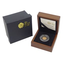 Queen Elizabeth II 2010 gold proof quarter sovereign coin, cased with certificate