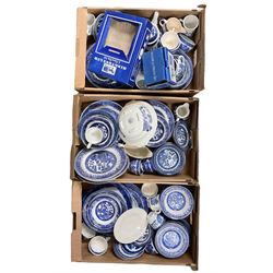 Quantity of Willow pattern including Staffordshire, Ironstone etc. in three boxes