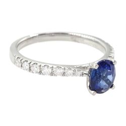 18ct white gold oval cut Ceylon sapphire ring, with diamond set shoulders, sapphire approx 0.90 carat
