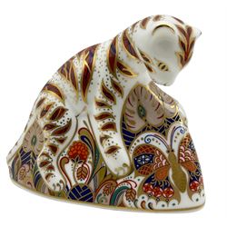Royal Crown Derby Bengal Tiger Cub paperweight, dated 1995 