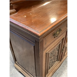 Large late Victorian mahogany mirror back sideboard, dentil cornice over floral carved frieze, bevelled mirror and turned fluted and lobe carved supports, three drawers and three cupboards under