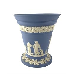 Victorian Wedgwood style Jasperware cheese dome with applied Hunting scene decoration against a brown ground and tied knot knop, together with a Wedgwood Jasperware vase (2)