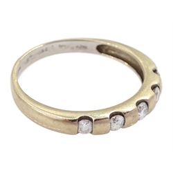 18ct gold rubover set, five stone round brilliant cut diamond ring, hallmarked, total diamond weight 0.25 carat