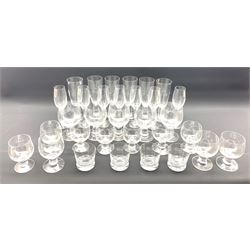 Dartington crystal part suite of drinking glasses including tumblers, claret glasses, champagne glasses, goblets, etc 