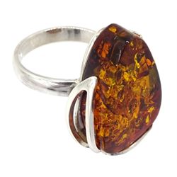 Silver Baltic amber adjustable ring, stamped 925