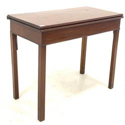 Georgian mahogany tea table, moulded fold over top raised on square chamfered supports 91cm x 45cm, H73cm