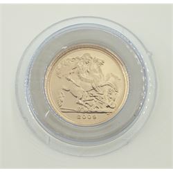 Queen Elizabeth II 2009 gold quarter sovereign coin, in card box