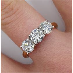 18ct gold three stone round brilliant cut diamond ring, hallmarked, total diamond weight approx 1.65 carat