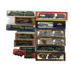 Collection of OO gauge model railway including Hornby 'Firth of Clyde' locomotive and tender, Bachmann 'Great Eastern' locomotive and tender, Tri-ang 'Princess Royal' locomotive, renamed 'Royal Lancer' and various others, boxed 