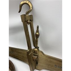 Set of Victorian Avery brass balance scales inscribed 'Birmingham - County of Warwick'  weights and measures dept. to weigh 56lbs