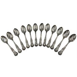 Set of twelve Edwardian silver Kings pattern teaspoons engraved with a monogram Sheffield 1901 Maker John Round & Son 