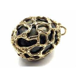  9ct gold tigers eye egg pendant, openwork design