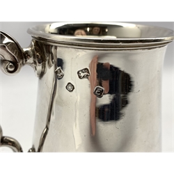 Silver baluster mug with scroll handle, H10cm Sheffield 1979, Maker Poston Products 9.1oz