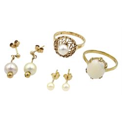 9ct gold pearl and opal jewellery including two rings, pair of stud earrings and a pair of pendant earrings