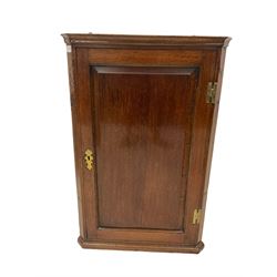 19th century oak corner cupboard, one door opening to reveal two fixed shelves 